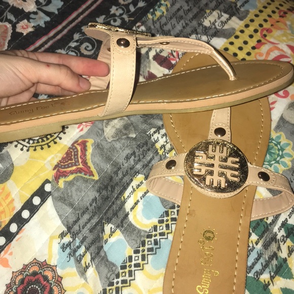 Nude Flip Flops - Picture 2 of 2